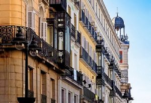 apartment buildings in madrid