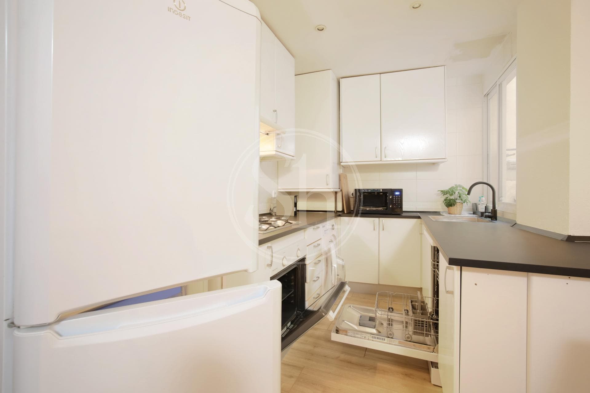 property_image_8