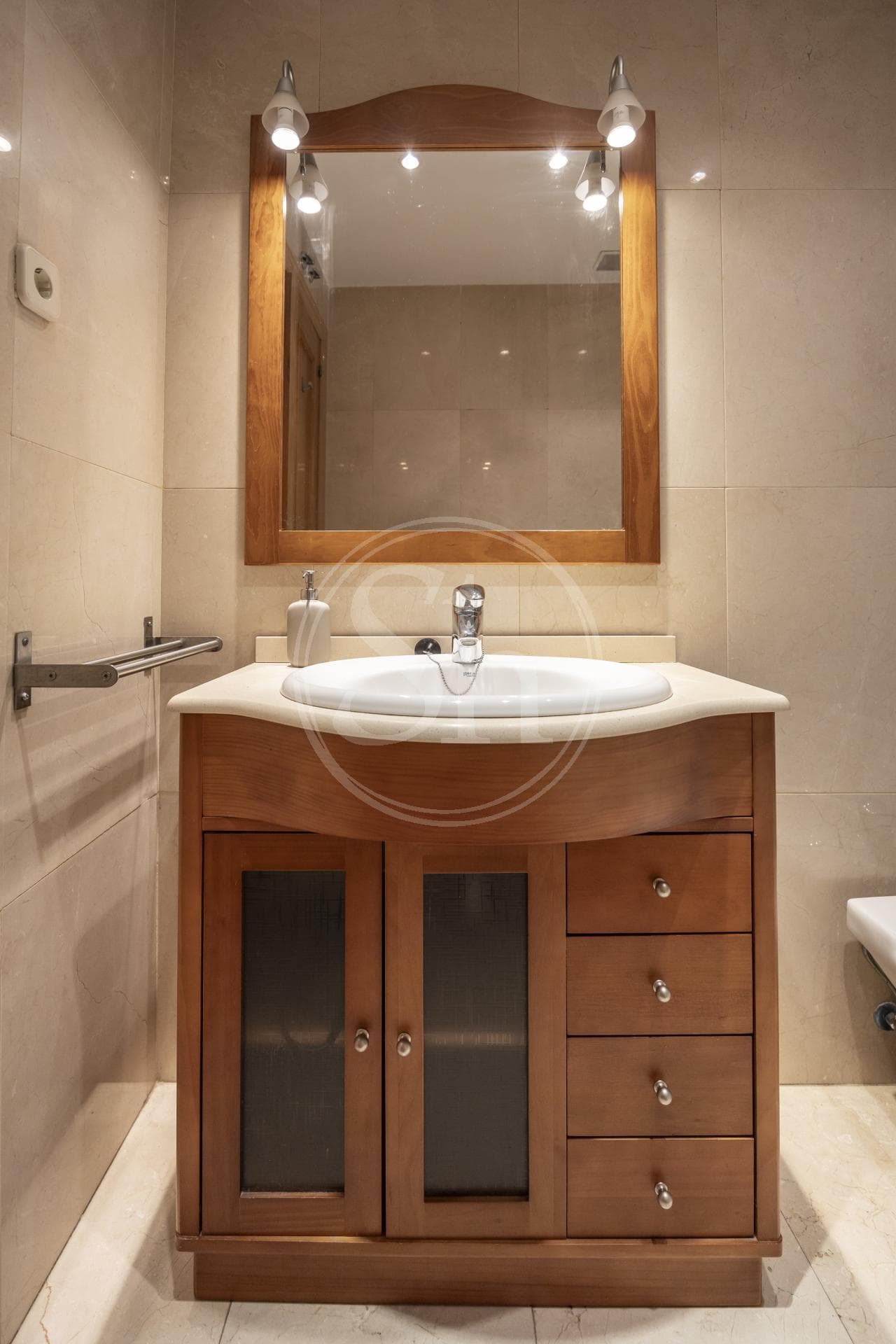 property_image_23