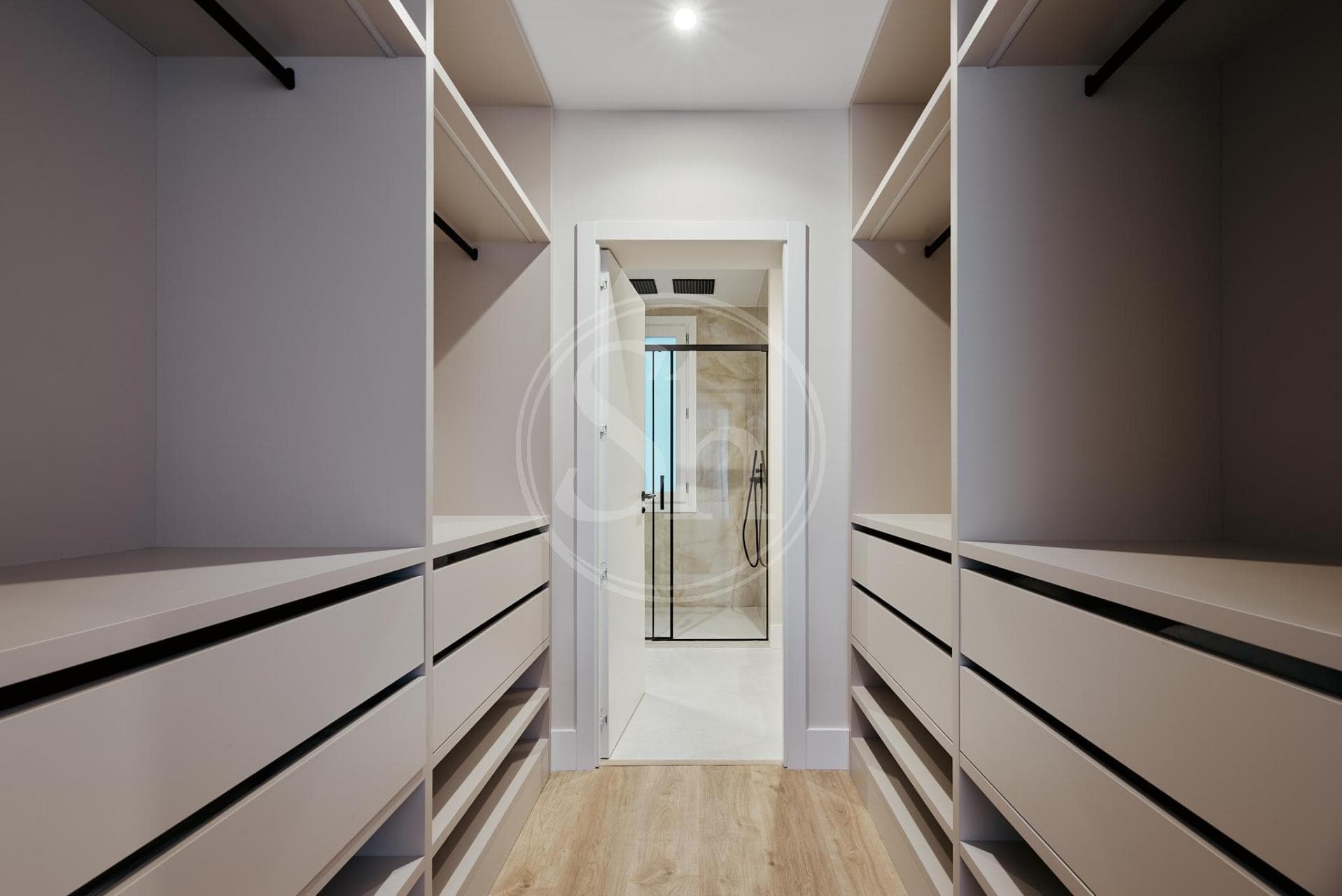 property_image_10