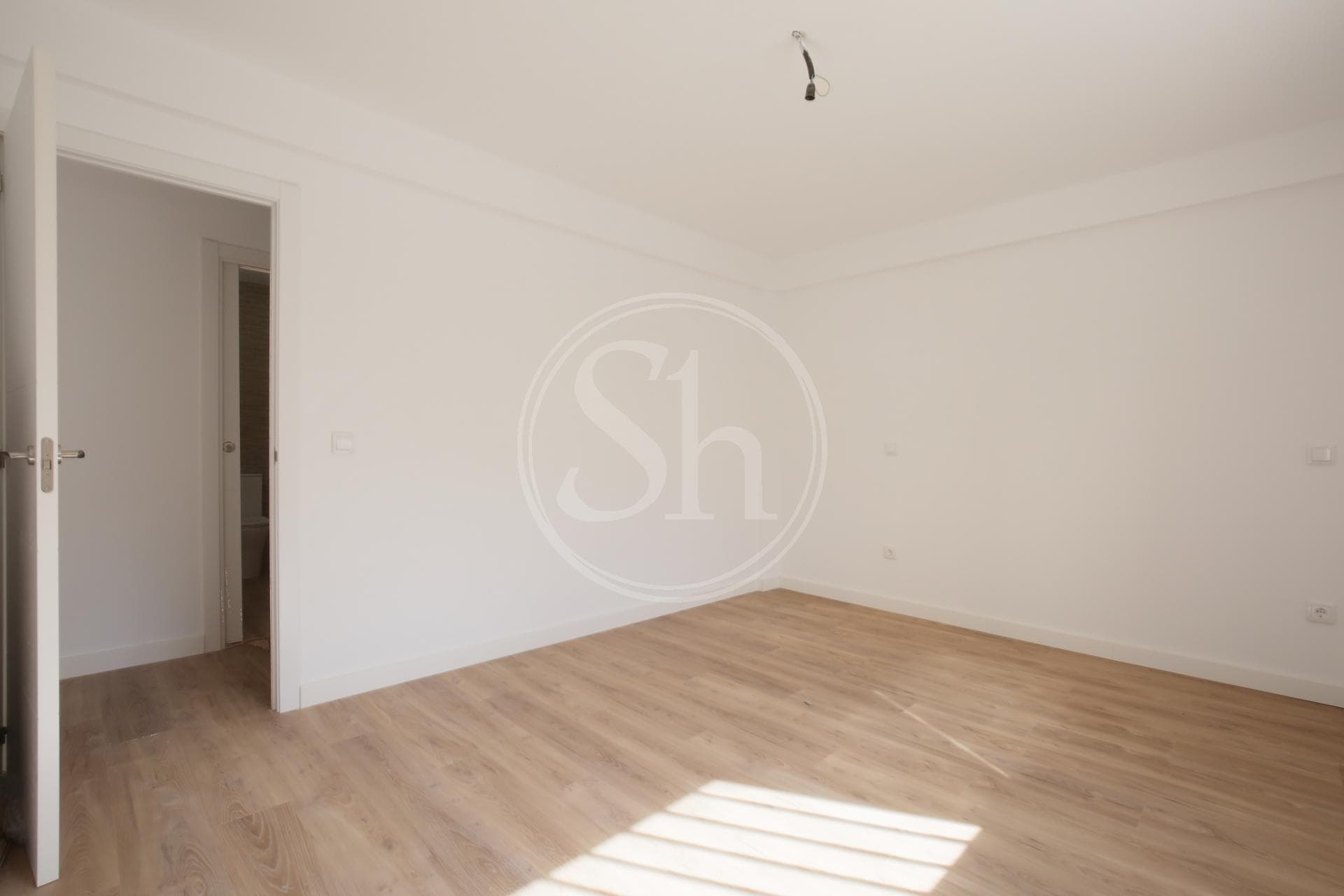 property_image_9