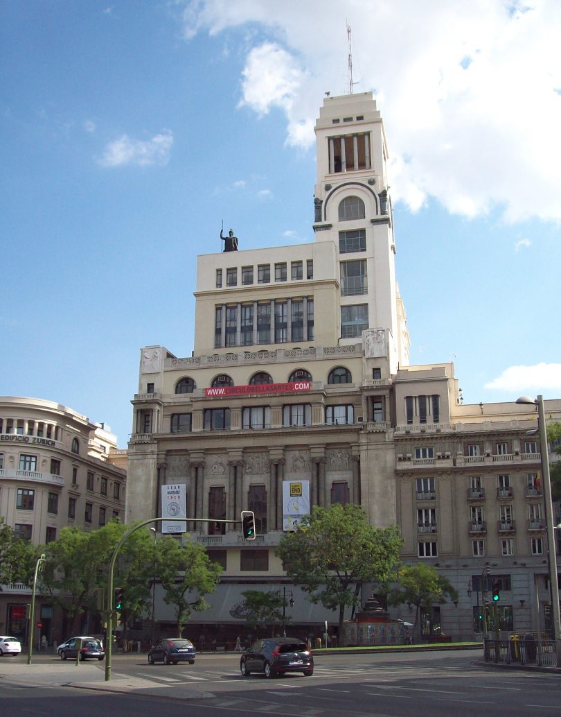 Circulo de Bellas Artes - About Modern Tradition