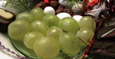 The 12 lucky grapes of New Year in Madrid