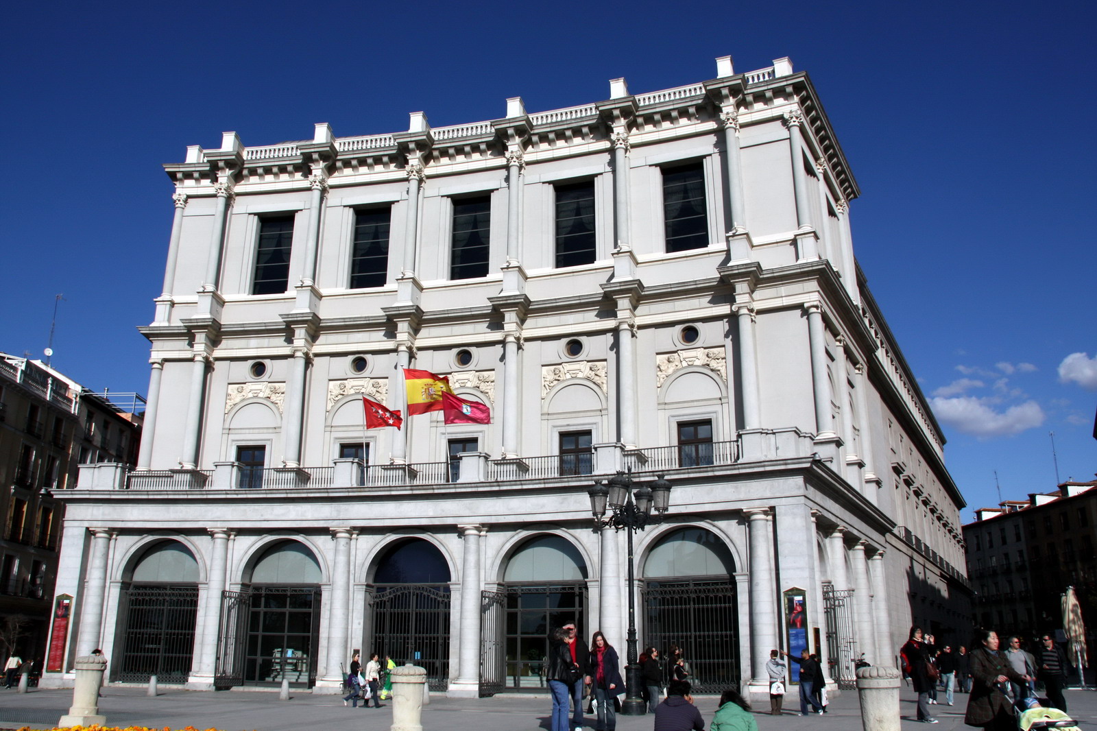 Donde esta el teatro real de madrid