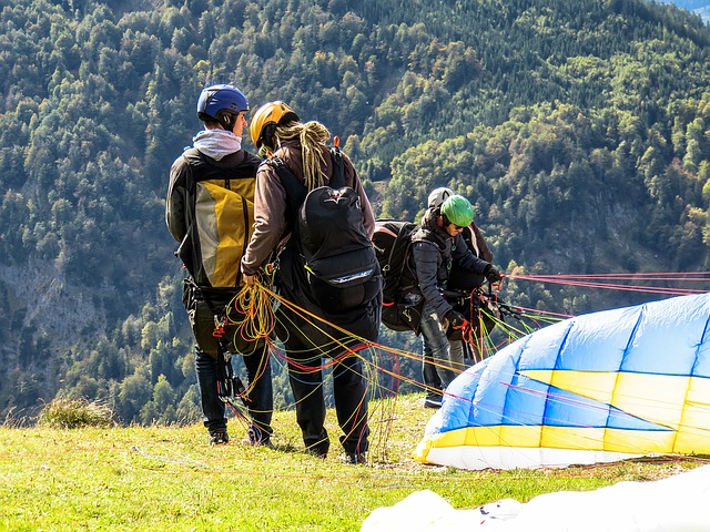 where to go paragliding in madrid takeoff