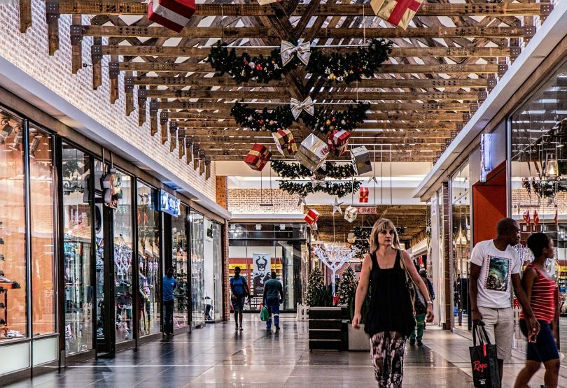 inside shopping mall madrid