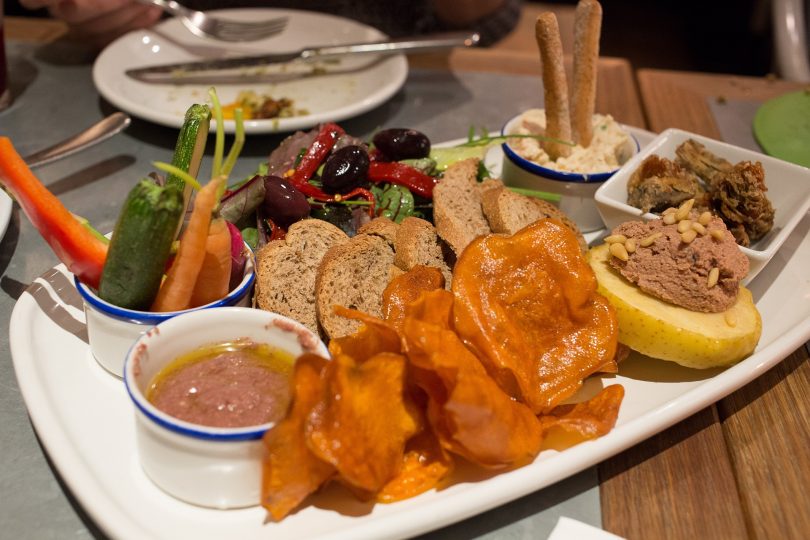 assiette de tapas